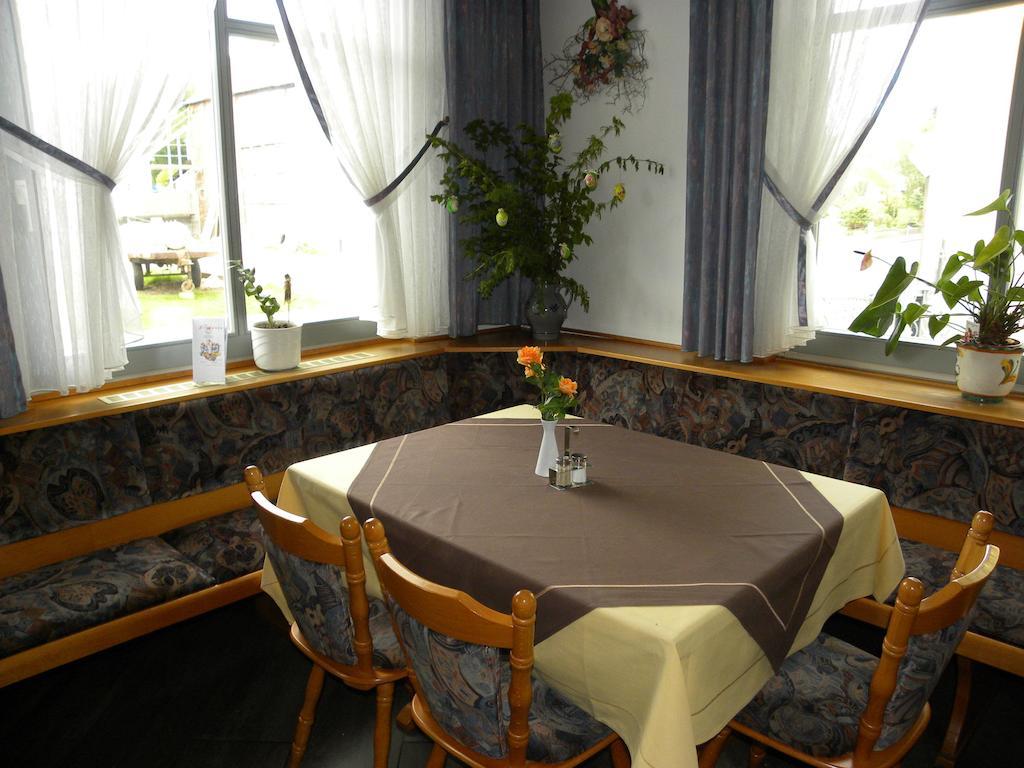 Hotel Thueringer Hof à Richelsdorf Extérieur photo